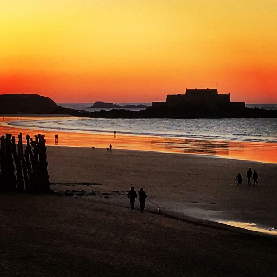 Apartment Le 1727 Saint-Malo Dış mekan fotoğraf